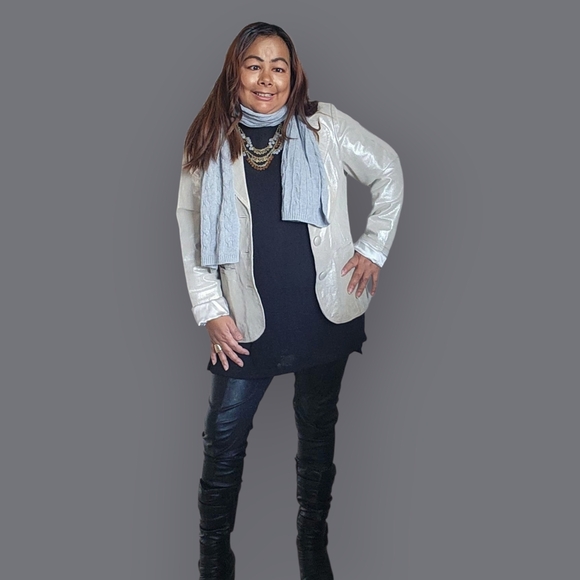 Tommy Hilfiger Womens Elegant Gray Scarf - Picture 4 of 9